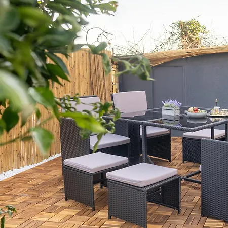 The Secret Garden - Jacuzzi Privata E Relax A *