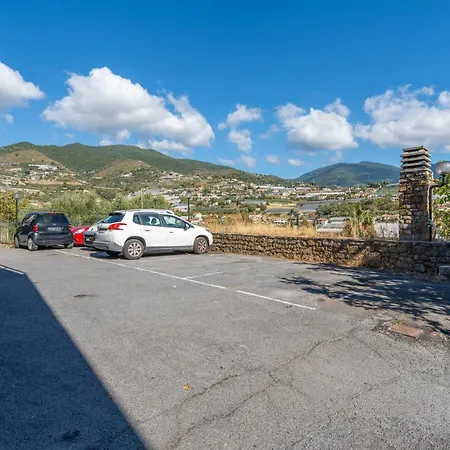 Apartment The Secret Garden - Jacuzzi Privata E Relax A *