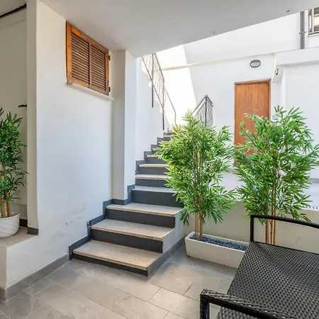 The Secret Garden - Jacuzzi Privata E Relax A سانريمو