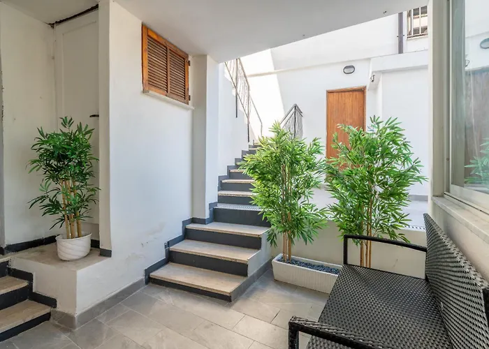 The Secret Garden - Jacuzzi Privata E Relax A 산레모