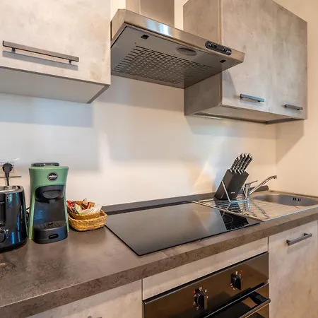 公寓 The Secret Garden - Jacuzzi Privata E Relax A 圣雷默