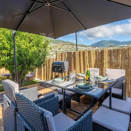 Apartment The Secret Garden - Jacuzzi Privata E Relax A